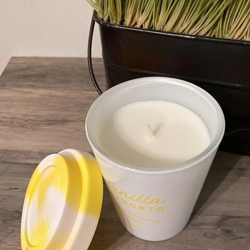 NEW DW HOME VANILLA AFFOGATO FRESHLY BREWED AROMA CANDLE